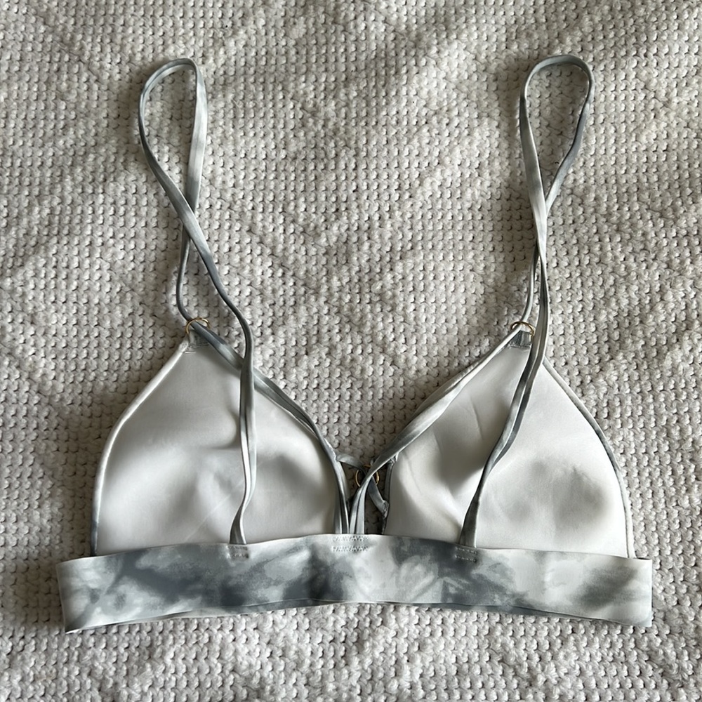 PINK by Victorias Secret sports bra lot M/L - Picture 3 of 13